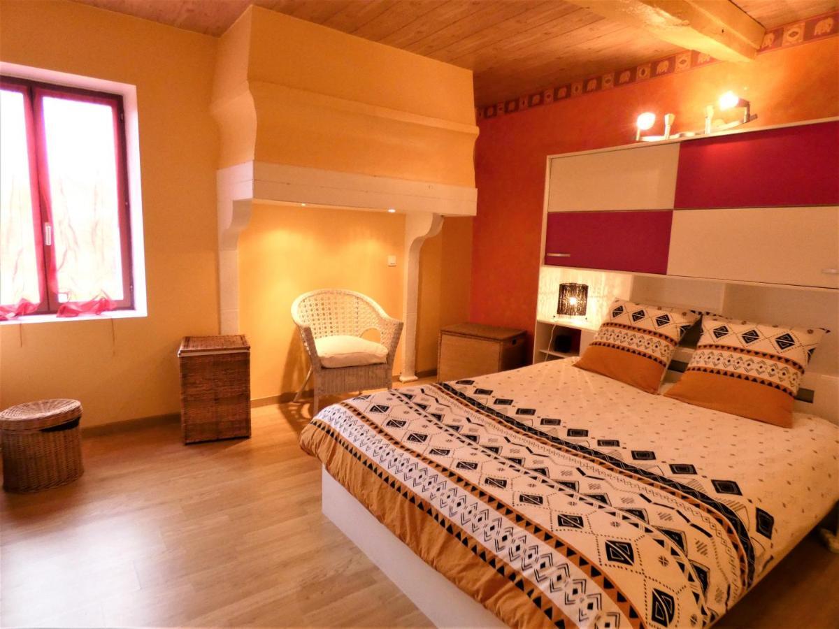 La Petite Ferme De Pouillon - Parc Animalier - Aire De Loisirs Bed & Breakfast Exterior foto
